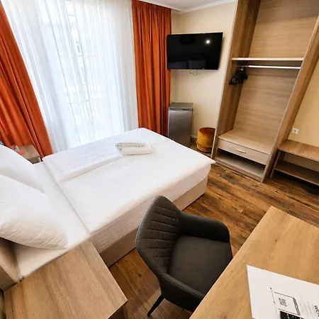 Post Otel Nuertingen